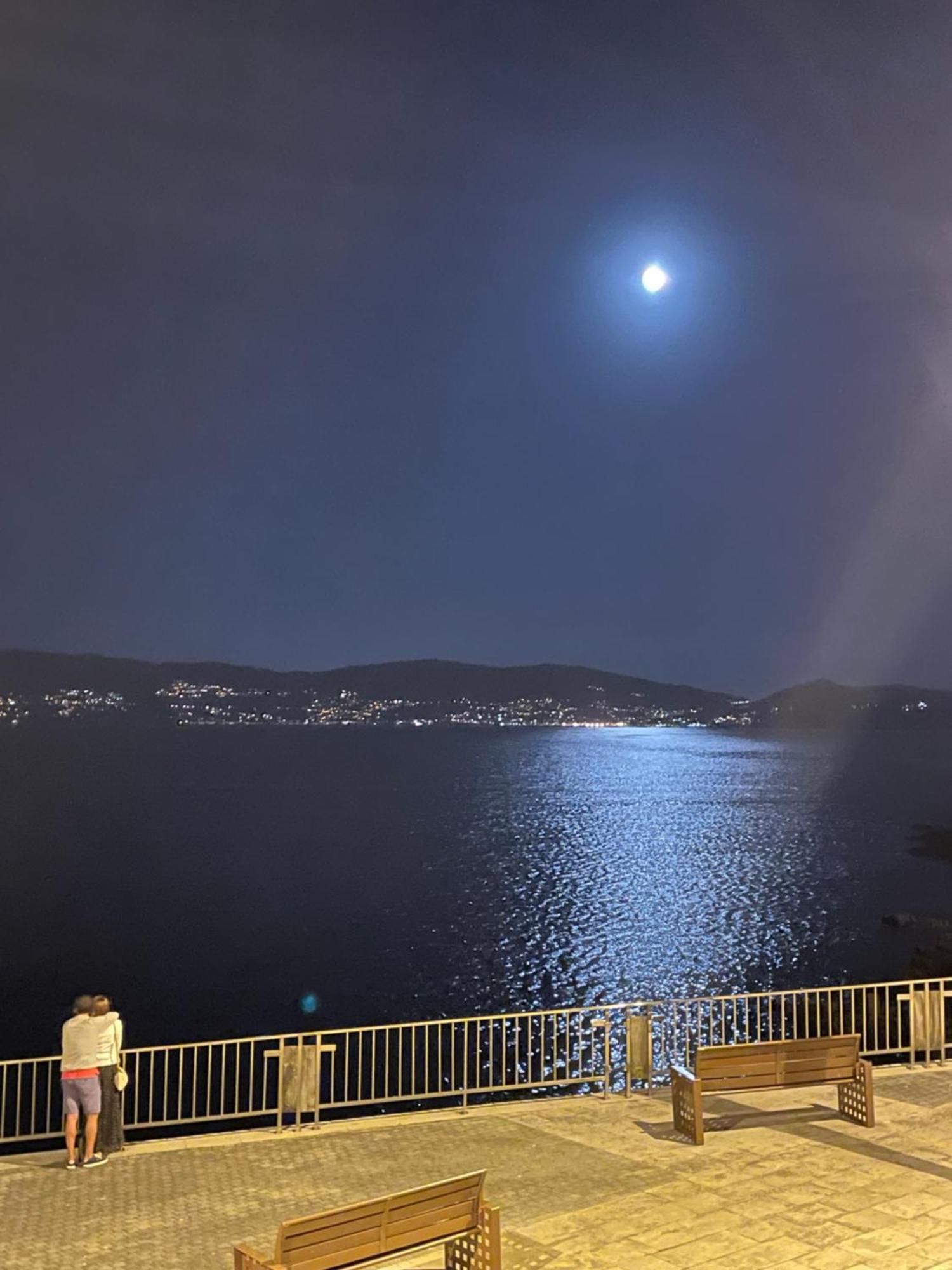Piso Vacaciones En El Mar Sanxenxo Exterior foto